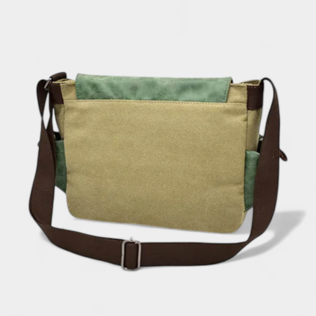 BOLSA DE LADO TRANSVERSAL ATTACK ON TITAN