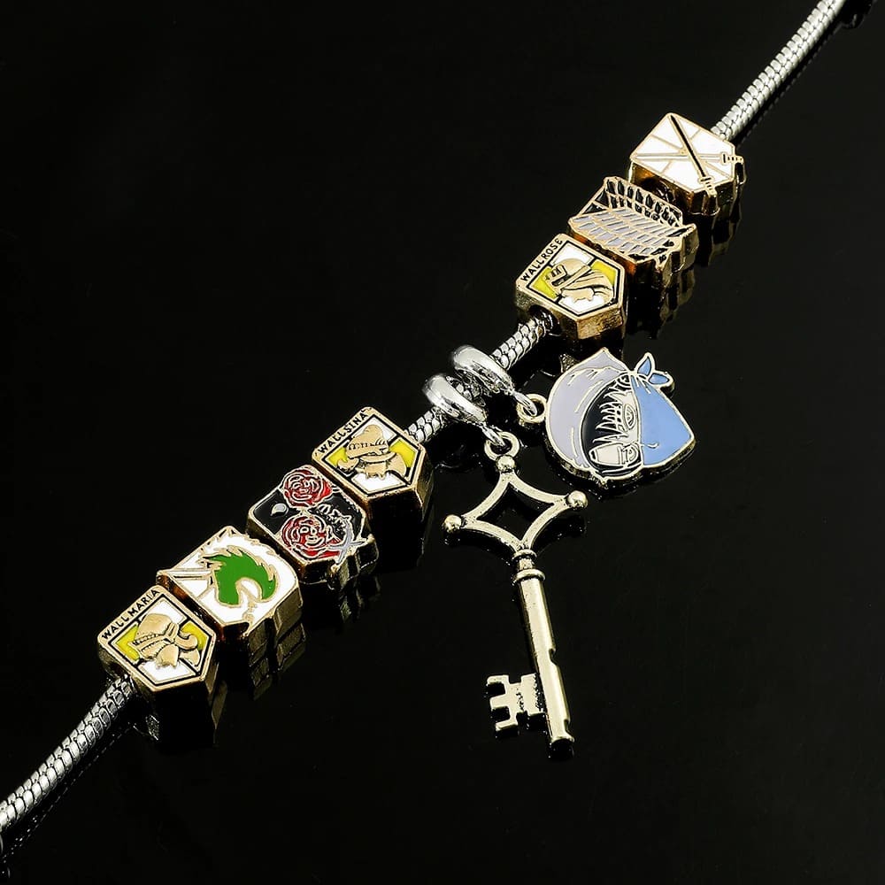 PULSEIRA DE BERLOQUE ATTACK ON TITAN