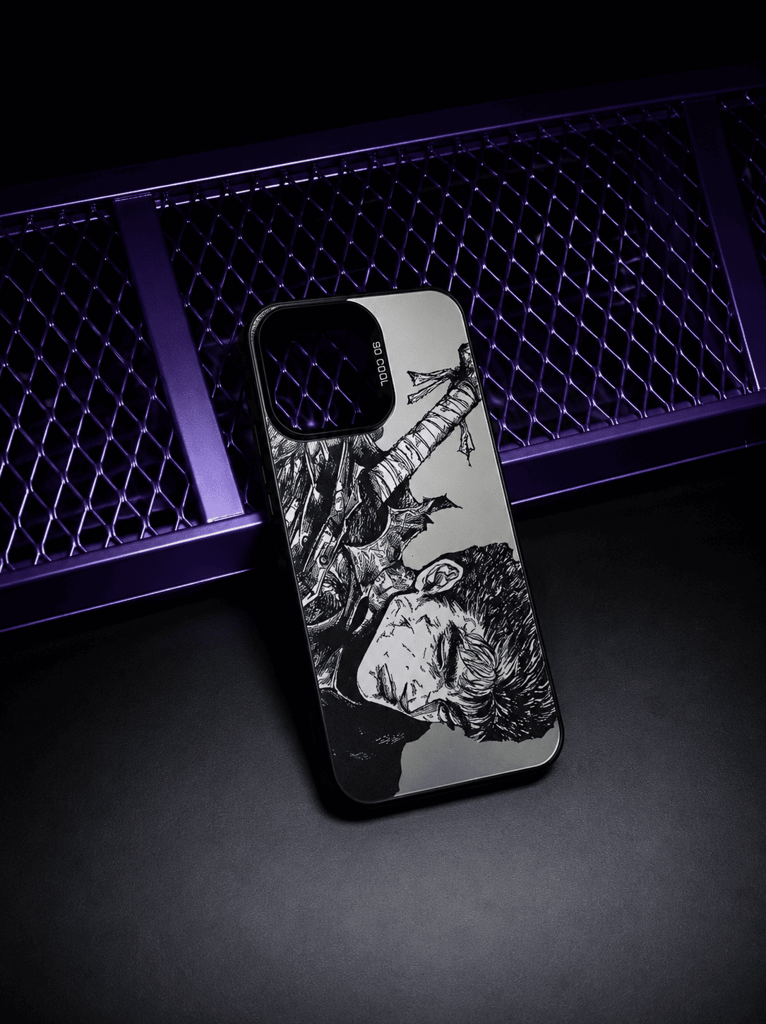 CAPINHA DE IPHONE BERSERK GUTS WAR METALIZADO