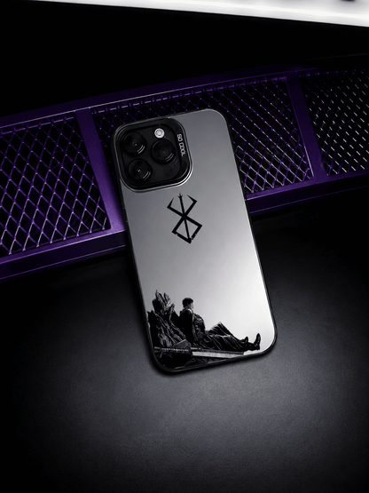CAPINHA DE IPHONE SIMBOLO BERSERK  METALIZADO