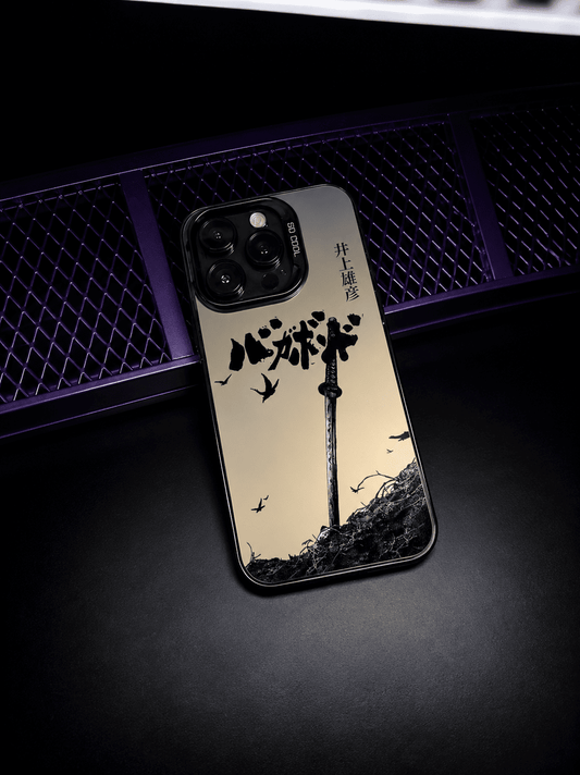 CAPINHA DE IPHONE ESPADA VINLAND SAGA  METALIZADO