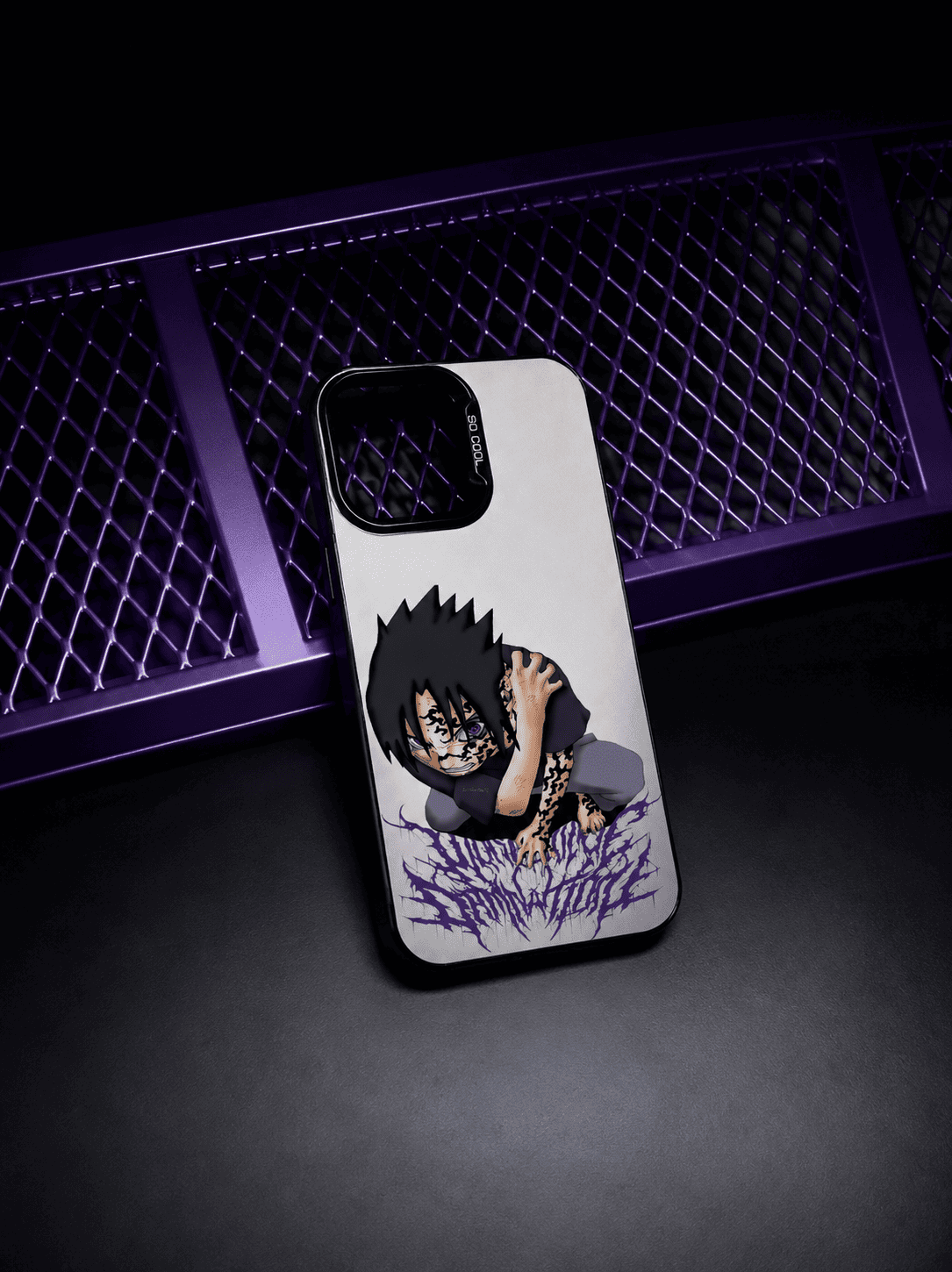 CAPINHA DE IPHONE SASUKE METALIZADO