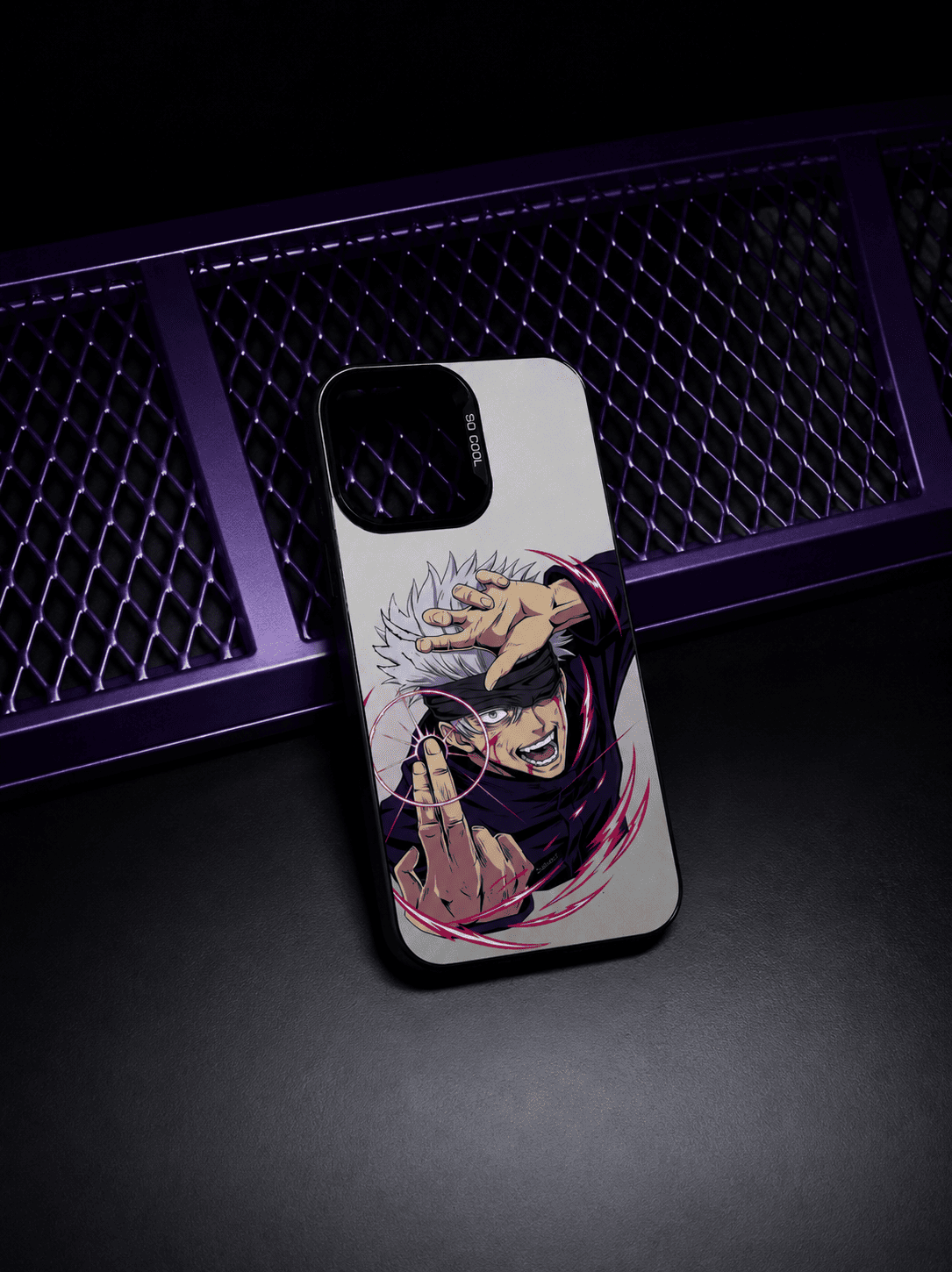 CAPINHA DE IPHONE JUJUTSU KAISEN GOJO METALIZADO
