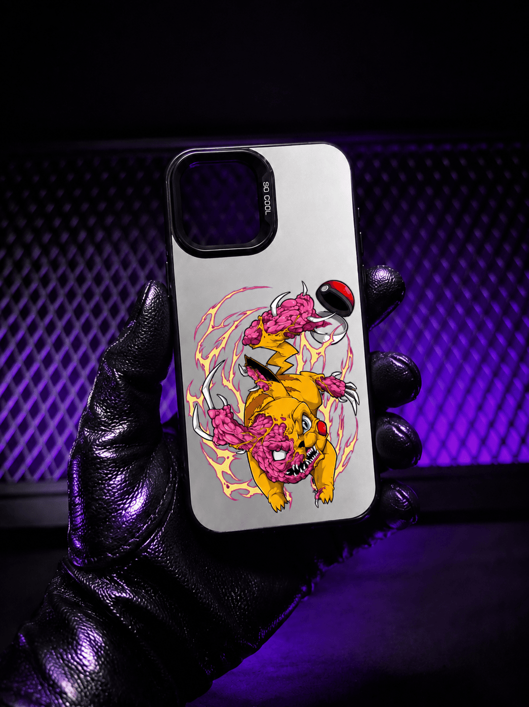 CAPINHA DE IPHONE POKÉMON PIKACHU METALIZADO