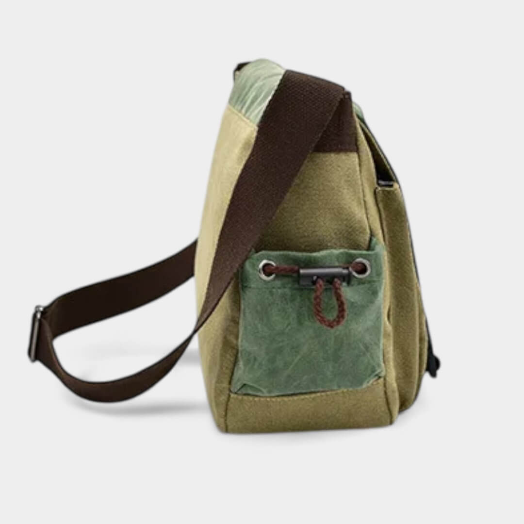 BOLSA DE LADO TRANSVERSAL ATTACK ON TITAN