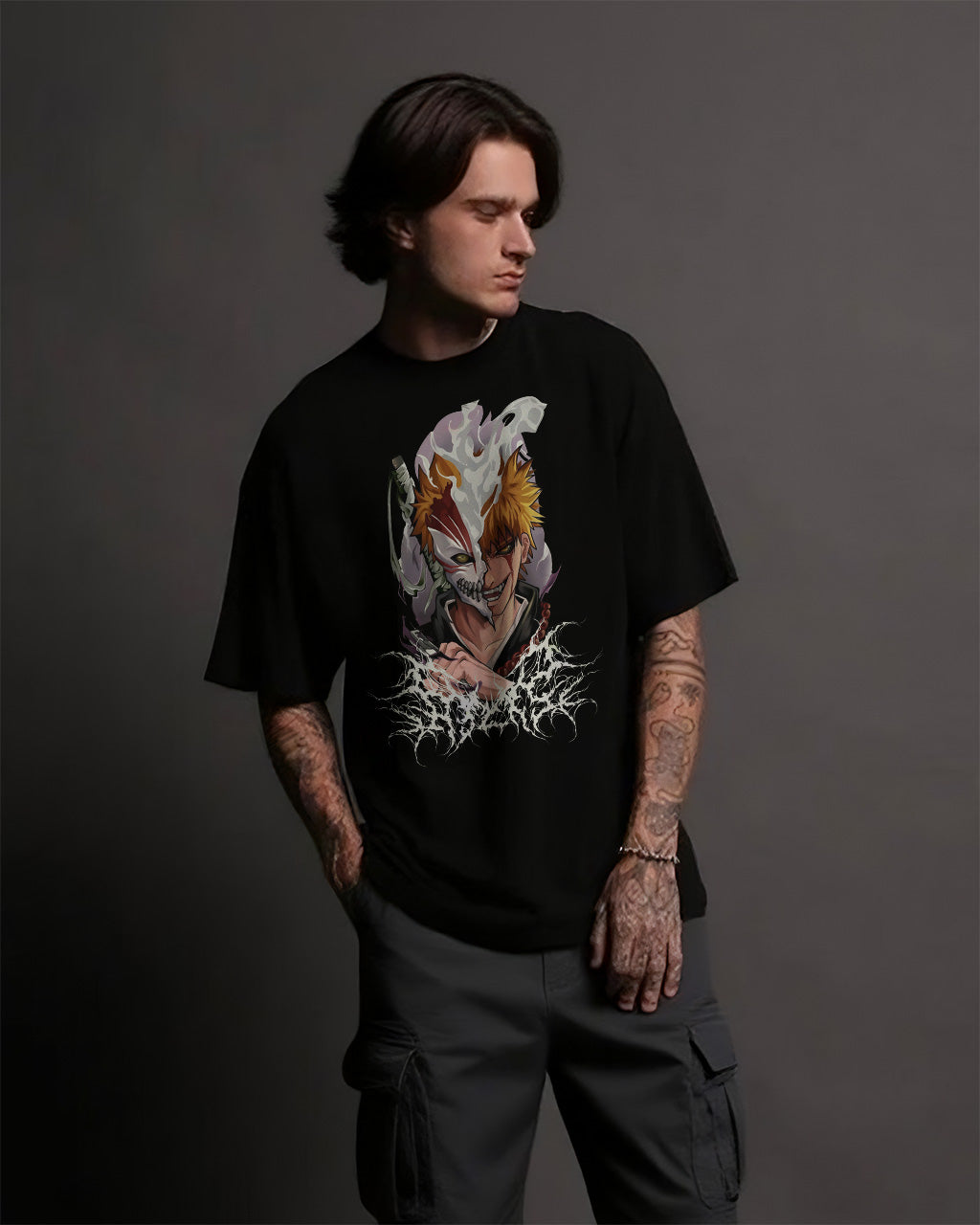 CAMISETA OVERSIZED PREMIUM BLEACH DARK ICHIGO