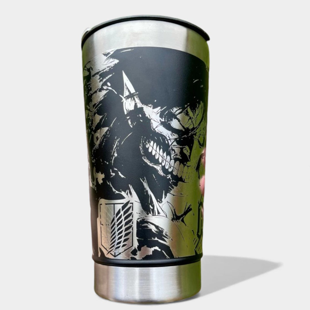 COPO TÉRMICO EXCLUSIVO FEITO A LASER ATTACK ON TITAN
