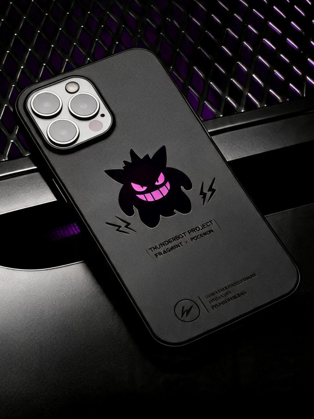 CAPINHA DE IPHONE VERSÃO CROMÁTICA GENGAR