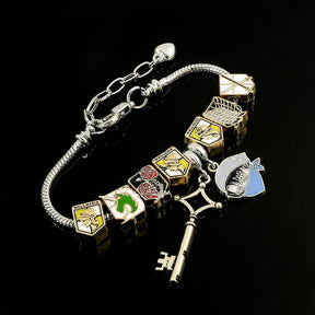PULSEIRA DE BERLOQUE ATTACK ON TITAN