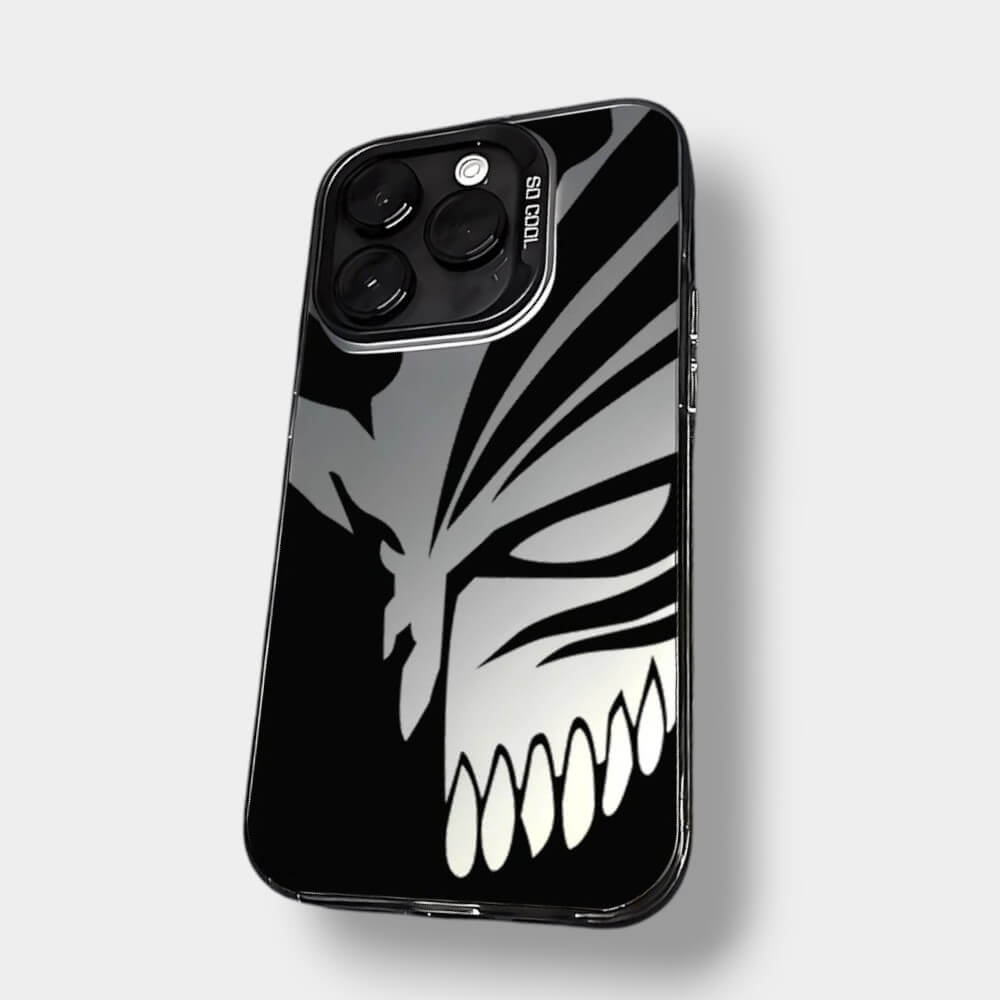 CAPINHA DE IPHONE ICHIGO HOLLOW BLEACH METALIZADO