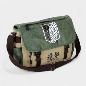 BOLSA DE LADO TRANSVERSAL ATTACK ON TITAN